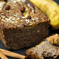 Chiazaad  en bananenbrood ontbijt